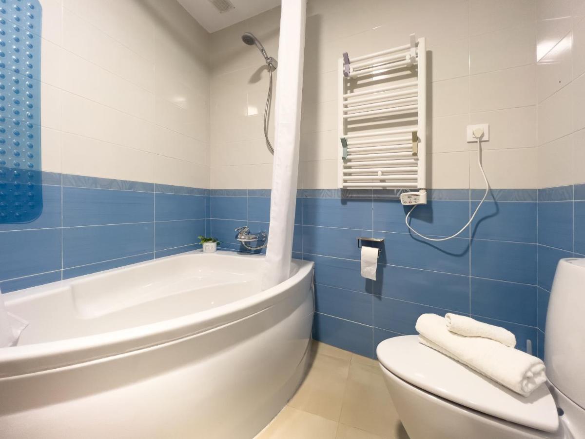 Apartamentos Turisticos Con Alma Plasencia Exterior photo