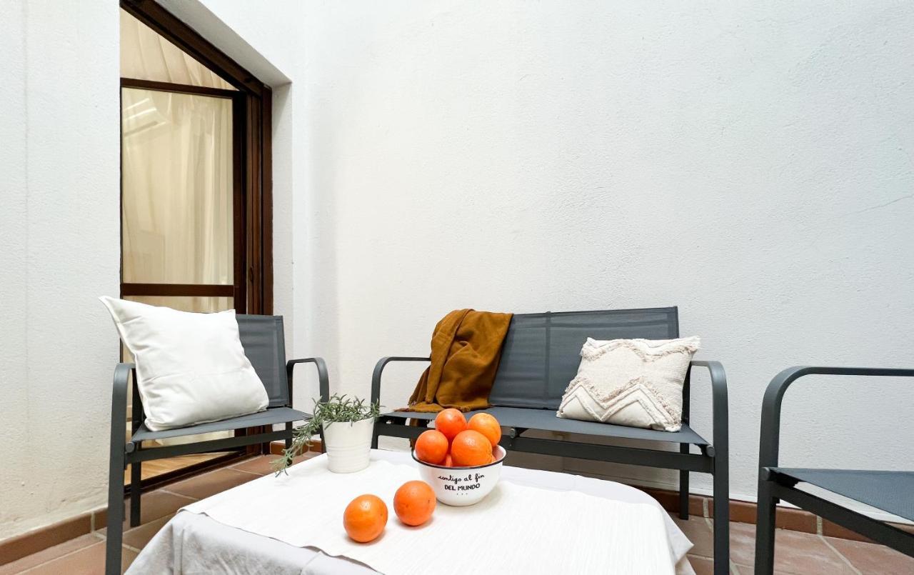 Apartamentos Turisticos Con Alma Plasencia Exterior photo